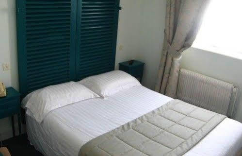 Balzac Hotel Fougères Buitenkant foto